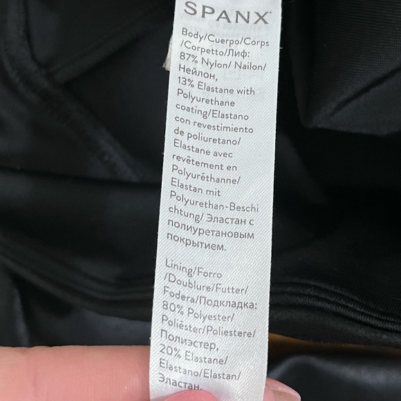 SPANX Faux Leather Leggings Black Size Medium - Picture 7 of 9